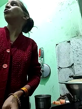 Snapshot of Hotty-Nidhi chatting on 22, 11, 2025 Hotty-Nidhi online show from 22, 11, 2025