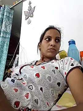 Snapshot of Hotty-Nidhi chatting on 12, 6, 2026 Hotty-Nidhi online show from 12, 6, 2026
