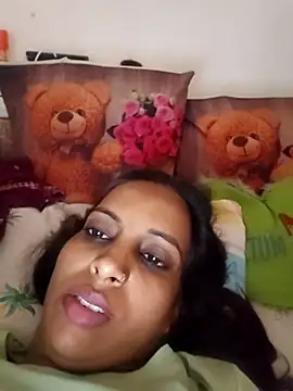Snapshot of Hotty-Nidhi chatting on 14, 6, 2026 Hotty-Nidhi online show from 14, 6, 2026