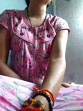 Snapshot of Hotty-Nidhi chatting on 19, 6, 2026 Hotty-Nidhi online show from 19, 6, 2026