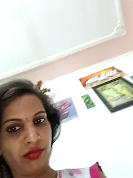 Snapshot of Hotty-Nidhi chatting on 25, 6, 2026 Hotty-Nidhi online show from 25, 6, 2026