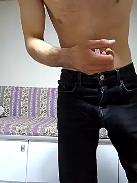 Snapshot of Thunderbolt121 chatting on 29, 10, 2025 Thunderbolt121 online show from 29, 10, 2025