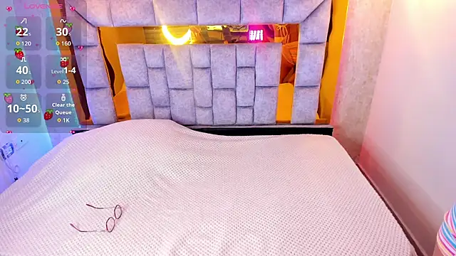 Kanela miller  online show from 22, 9, 2025