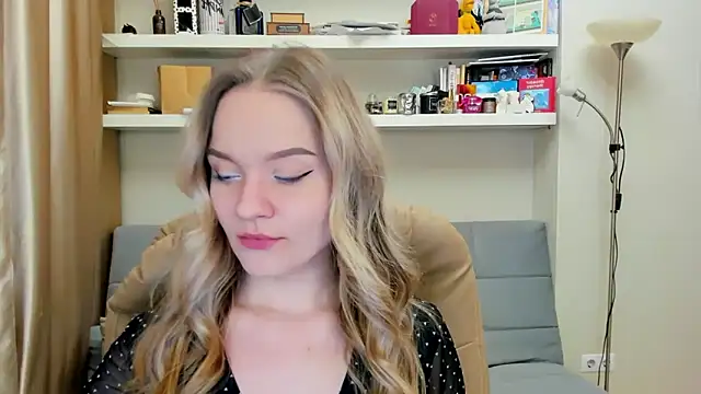 Kara Smith  online show from 31, 1, 2025