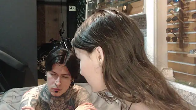 Alucard-Carmila online show from 19, 10, 2025