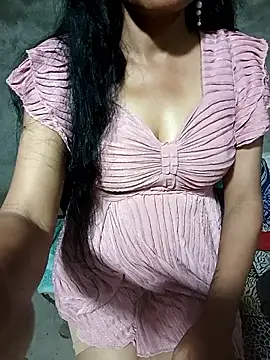 Snapshot of Shurbhi-Sharma chatting on 18, 9, 2025 Shurbhi-Sharma online show from 18, 9, 2025