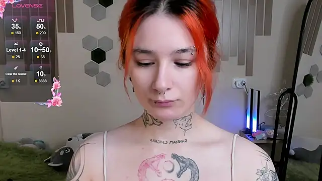 Snapshot of Angel_Monica chatting on 2, 10, 2025 Angel Monica online show from 2, 10, 2025