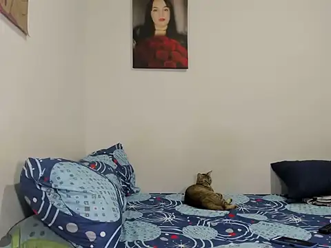 megan milf79 online show from 23, 10, 2025