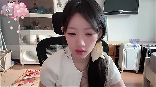 Snapshot of umi-dd chatting on 25, 6, 2026 umi-dd online show from 25, 6, 2026