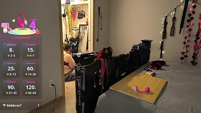 Snapshot of KinkyBratandDaddy chatting on 5, 3, 2026 KinkyBratandDaddy online show from 5, 3, 2026