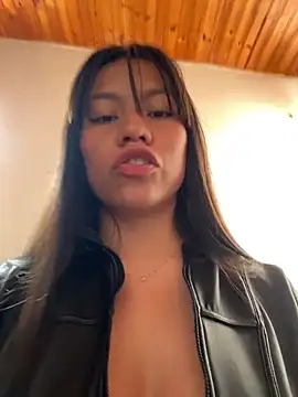 Snapshot of -Selene- chatting on 6, 2, 2026 -Selene- online show from 6, 2, 2026