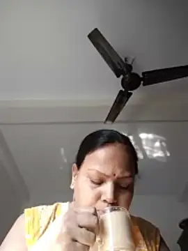 Arohi35 online show from 5, 2, 2026