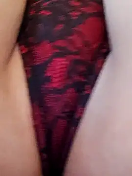 TiffiChantiT2 online show from 18, 3, 2025