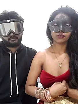 Snapshot of priyanshi-4u chatting on 30, 11, 2025 priyanshi-4u online show from 30, 11, 2025