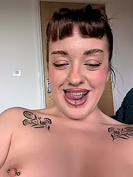 Petite Juicy Olive online show from 9, 5, 2026