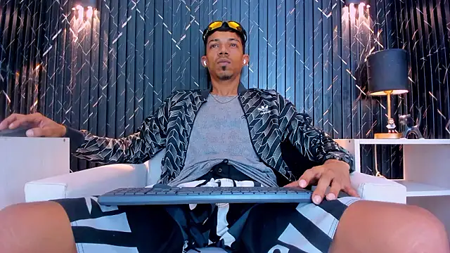 Gregory Sforza online show from 16, 2, 2026