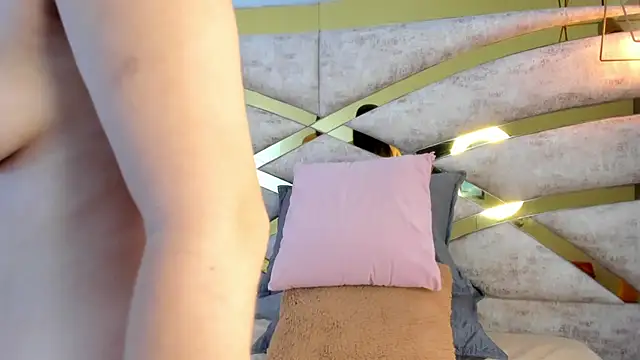 Sofiia Rossee  online show from 1, 12, 2025