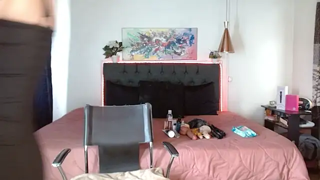 mia velvet1 online show from 21, 10, 2025