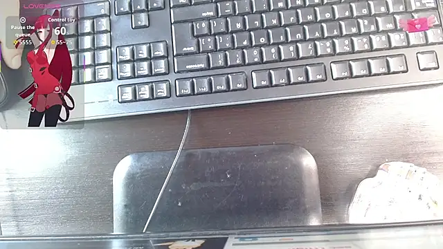 mia velvet1 online show from 10, 11, 2025