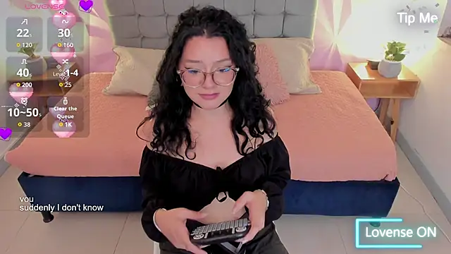 Snapshot of jenn_cg chatting on 22, 5, 2026 jenn cg online show from 22, 5, 2026