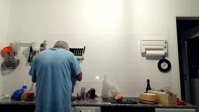 Snapshot of Berg_Boy chatting on 5, 10, 2025 Berg Boy online show from 5, 10, 2025