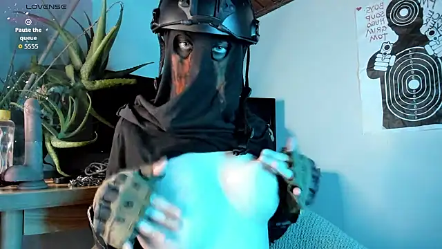 Snapshot of cos_operator chatting on 21, 9, 2025 cos operator online show from 21, 9, 2025