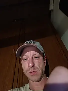 Snapshot of svenpfeifer chatting on 7, 7, 2026 svenpfeifer online show from 7, 7, 2026