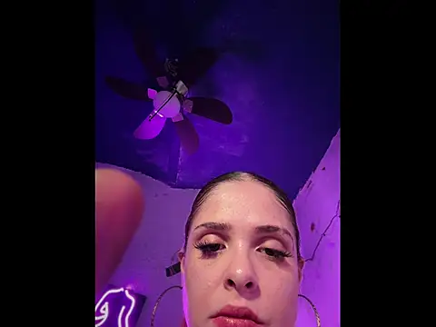 LoganPeny online show from 23, 3, 2026