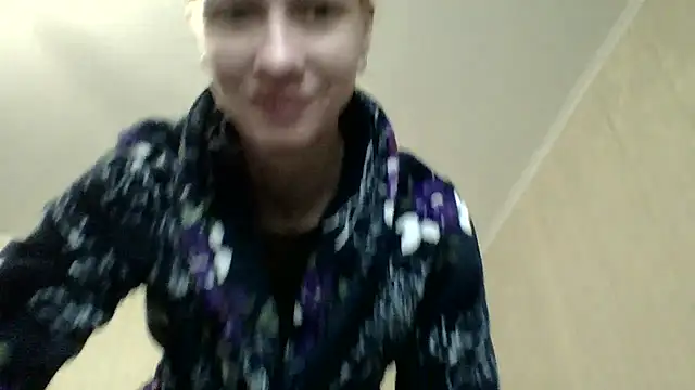 Snapshot of _Black-Panther_ chatting on 11, 5, 2026 Black-Panther online show from 11, 5, 2026