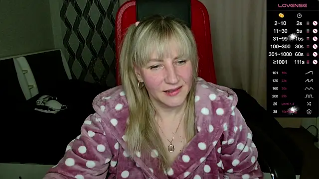 Snapshot of ganet469 chatting on 1, 10, 2025 ganet469 online show from 1, 10, 2025