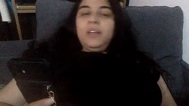 Veramaia online show from 17, 5, 2026