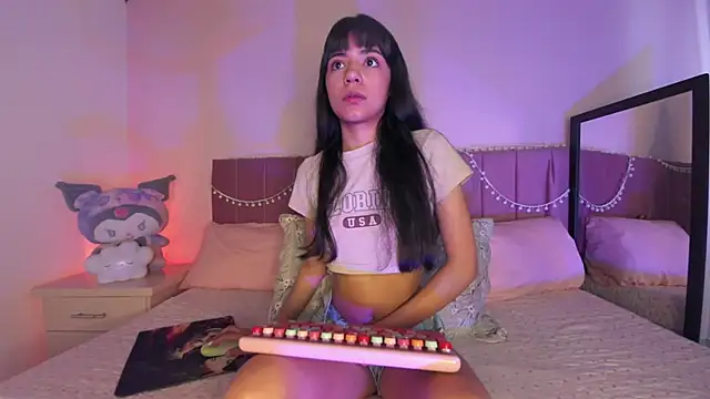 kitty-kryss online show from 28, 10, 2025