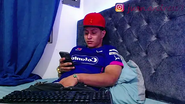 Stone grey1  online show from 18, 2, 2026