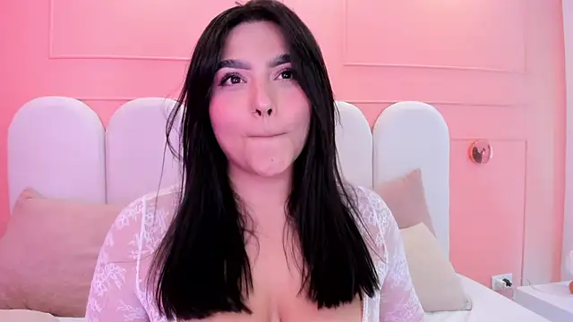 Snapshot of eva_sainnt chatting on 8, 3, 2026 eva sainnt online show from 8, 3, 2026
