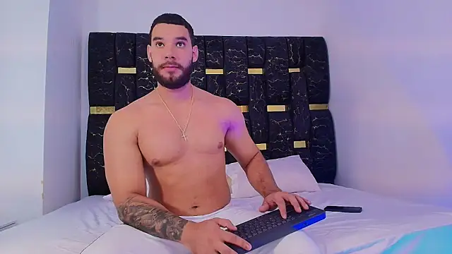 chris blake   online show from 24, 11, 2025