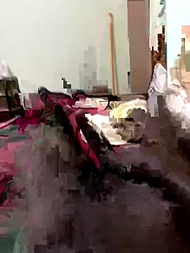 Snapshot of BigDee_0 chatting on 27, 10, 2025 BigDee 0 online show from 27, 10, 2025