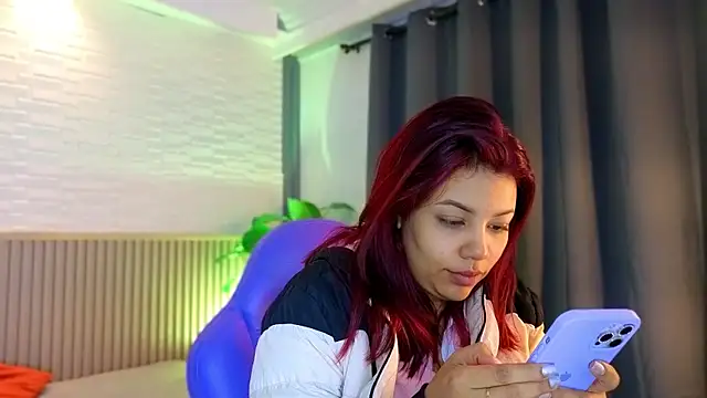 TiffanyWalk online show from 6, 1, 2026