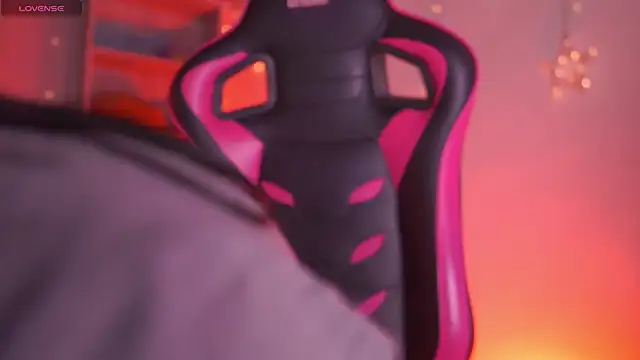 Madison Mayer online show from 12, 2, 2026