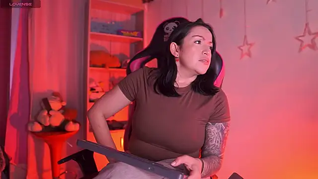 Madison Mayer online show from 17, 2, 2026