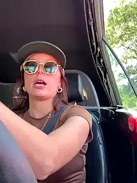 SpaceCowWhore online show from 12, 9, 2025