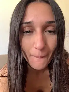 Snapshot of luci_brecman chatting on 17, 5, 2026 luci brecman online show from 17, 5, 2026