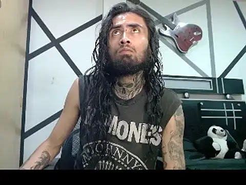 Snapshot of _daamonrock_ chatting on 23, 3, 2025 daamonrock online show from 23, 3, 2025