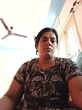 kissmetha online show from 6, 7, 2026