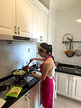 aa520uv online show from 6, 10, 2025