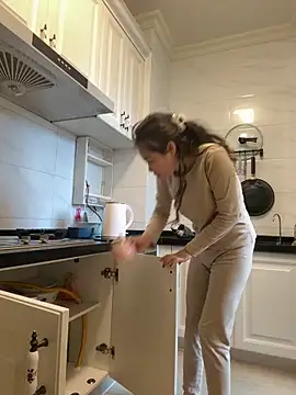 aa520uv online show from 8, 4, 2026