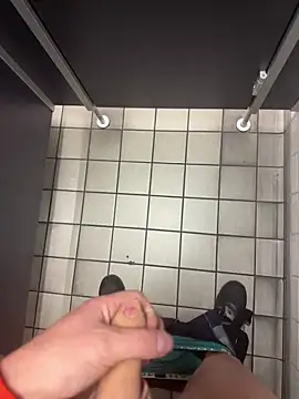 Snapshot of wassermann8484 chatting on 30, 10, 2025 wassermann8484 online show from 30, 10, 2025