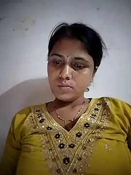 Snapshot of Ayeshaji chatting on 17, 4, 2026 Ayeshaji online show from 17, 4, 2026