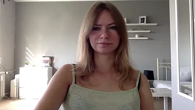 Snapshot of MillieShow chatting on 9, 9, 2025 MillieShow online show from 9, 9, 2025