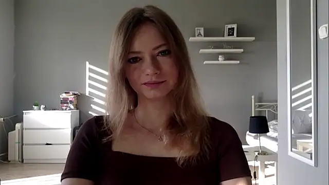 Snapshot of MillieShow chatting on 26, 10, 2025 MillieShow online show from 26, 10, 2025