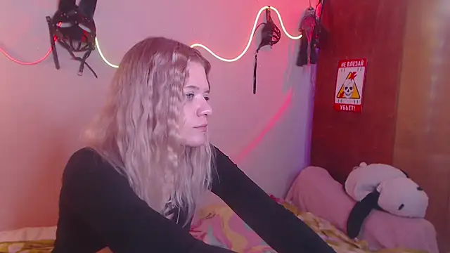 Your Horny Friends online show from 23, 3, 2025